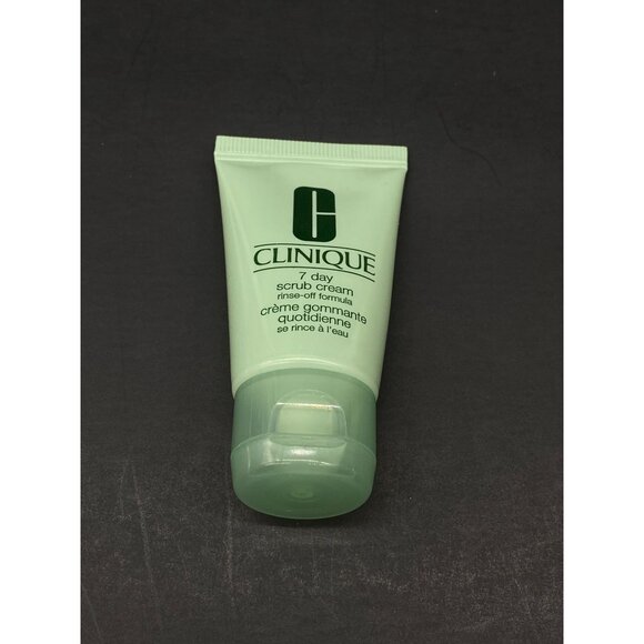 Clinique 7 Day Face Scrub Cream 30ml Rinse-Off Formula - Picture 3 of 5